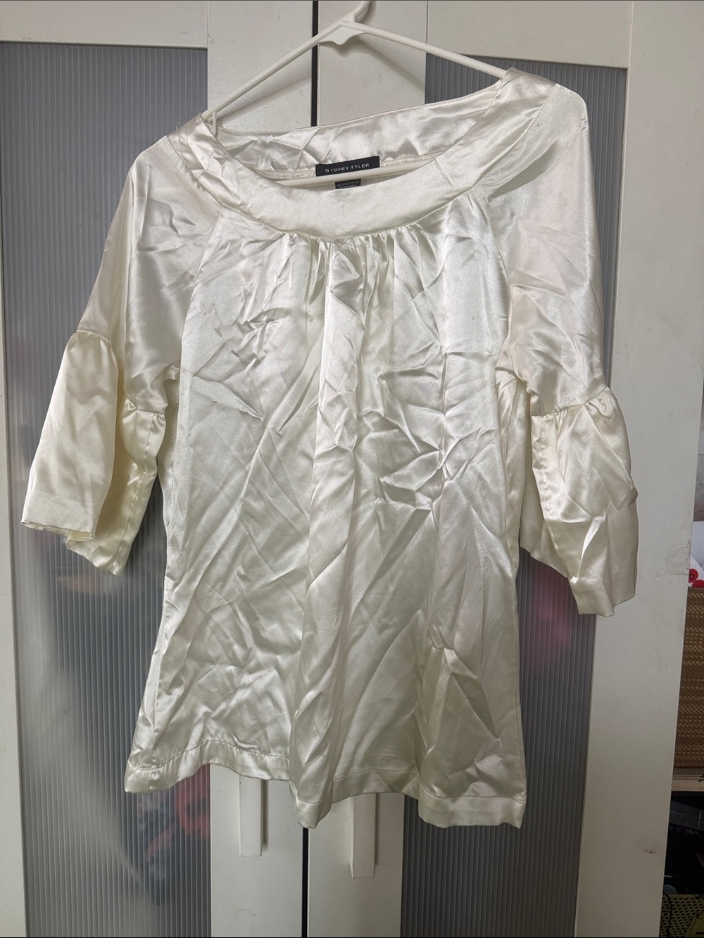 St. John Ivory Satin Scoop-Neck Puff Sleeve Blouse